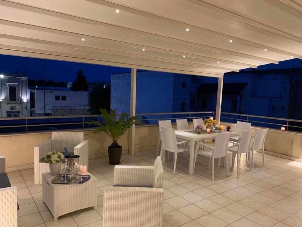 Roomy Apartment With Terrace & Parking Λέτσε Εξωτερικό φωτογραφία